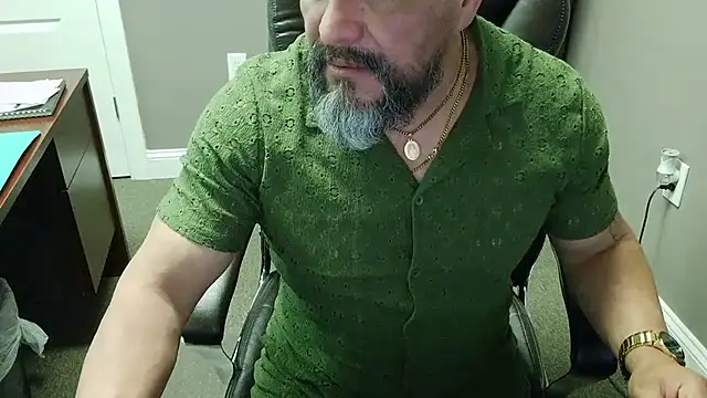 Snapshot of Chacho_1972 chatting on July 14, 3:51 pm Chacho 1972 online show from July 14, 3:51 pm