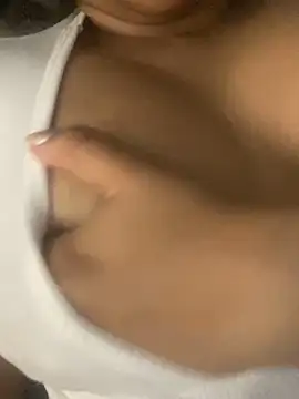 Snapshot of KatrinaMore chatting on November 6, 2:56 am KatrinaMore online show from November 6, 2:56 am