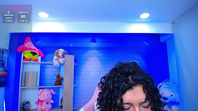 roseefancy19 online show from January 14, 11:49 am