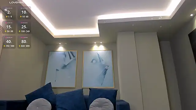 Snapshot of BellaConnorX chatting on January 16, 5:33 am BellaConnorX online show from January 16, 5:33 am