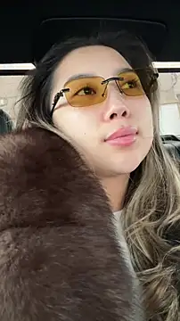 limkiss online show from December 20, 8:21 am