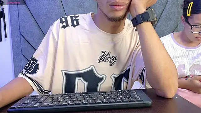 DamianandEva online show from March 29, 12:38 pm