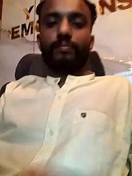 Snapshot of Advance01 chatting on November 7, 7:14 pm Advance01 online show from November 7, 7:14 pm