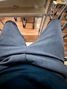 Snapshot of ZAminn6789 chatting on November 18, 4:00 pm ZAminn6789 online show from November 18, 4:00 pm