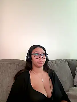 minha baby online show from January 5, 6:11 pm