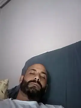 Snapshot of MistedPunt chatting on November 1, 9:17 pm MistedPunt online show from November 1, 9:17 pm