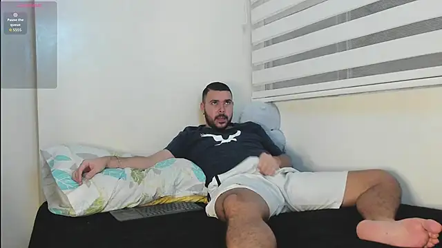 Snapshot of Cristianstone22_ chatting on March 26, 4:29 am Cristianstone22 online show from March 26, 4:29 am