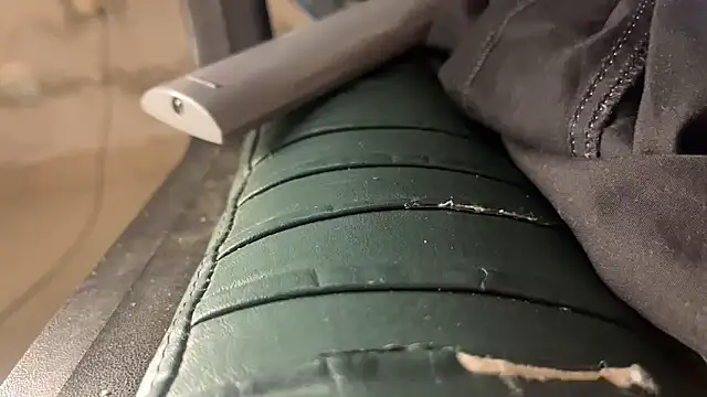 Snapshot of CoupleHotLatinBigAss chatting on April 4, 6:00 am CoupleHotLatinBigAss online show from April 4, 6:00 am