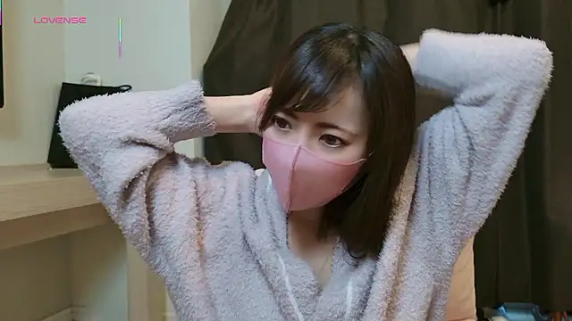 Miyo   online show from April 7, 9:48 pm