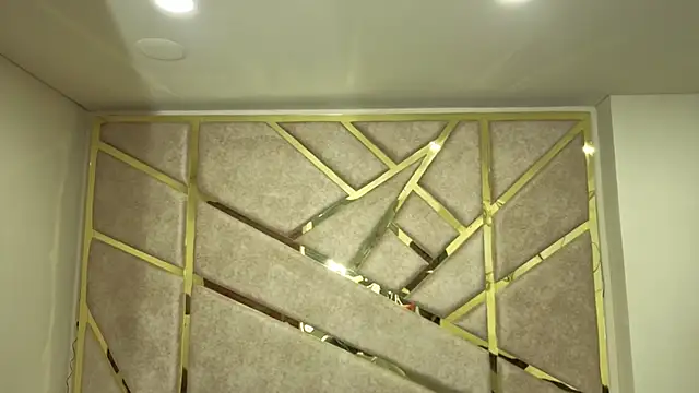 Frrreyaa online show from November 17, 3:01 am