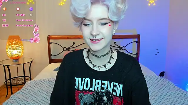 Angel Julles online show from November 23, 1:05 am