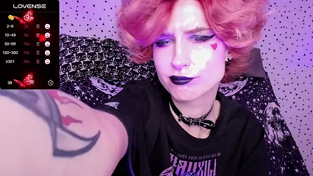 Angel Julles online show from August 7, 8:38 am