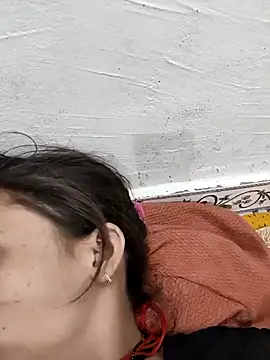 Snapshot of Cute_Arushi chatting on November 24, 6:18 pm Cute Arushi online show from November 24, 6:18 pm