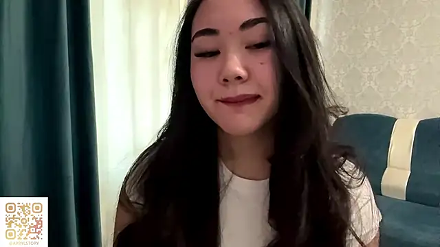 APRYLSUN online show from November 15, 11:07 am