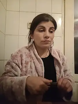 Snapshot of SoniaDumont chatting on November 22, 3:33 pm SoniaDumont online show from November 22, 3:33 pm