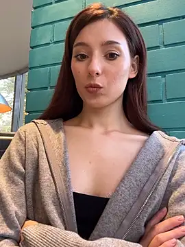 LilluKatten online show from November 7, 1:11 pm