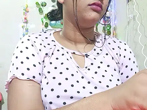 Nancy queen001 online show from November 30, 6:45 pm