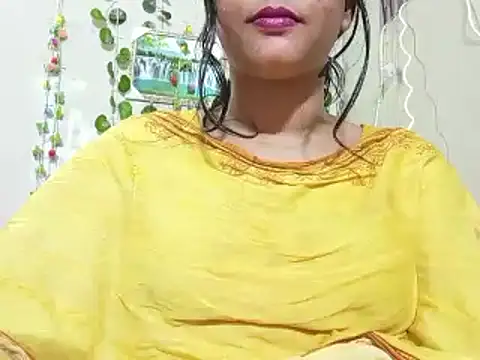 Nancy queen001 online show from December 2, 5:02 am