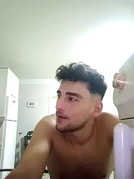 Snapshot of yasinesra757_ chatting on December 17, 2:39 am yasinesra757 online show from December 17, 2:39 am