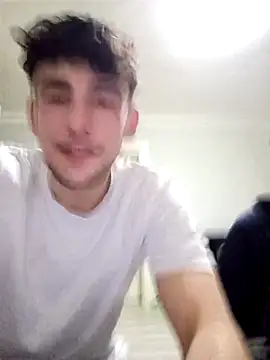 yasinesra757  online show from April 12, 4:01 pm