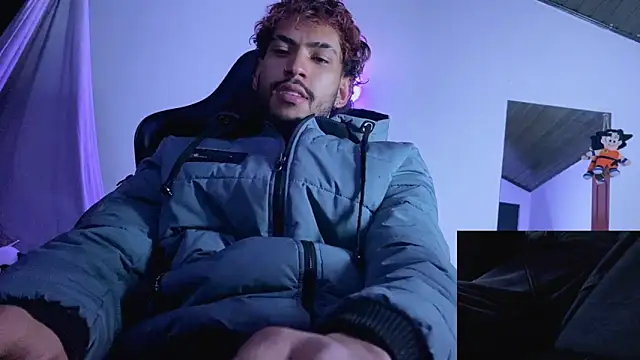 3v1l online show from November 17, 6:52 am