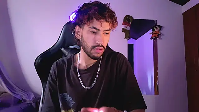 3v1l online show from November 22, 9:14 pm