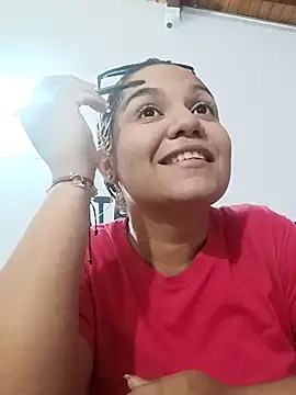 Snapshot of Samaraa_Lee chatting on November 6, 11:44 am Samaraa Lee online show from November 6, 11:44 am