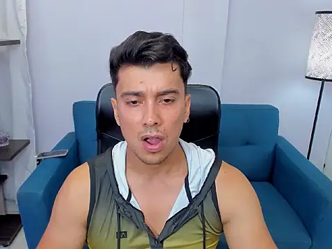 Snapshot of MorganRa chatting on November 4, 5:34 pm MorganRa online show from November 4, 5:34 pm