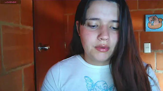 Snapshot of Charlotte_Allen_ chatting on November 6, 3:13 pm Charlotte Allen online show from November 6, 3:13 pm