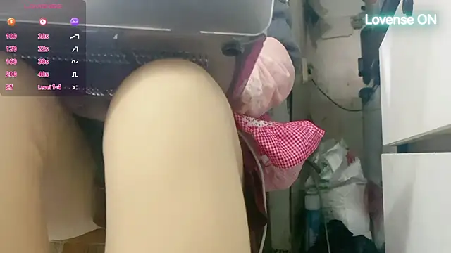 0xiaosu0 online show from November 18, 7:13 am