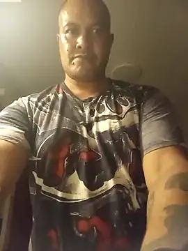 Snapshot of Cayde36 chatting on February 10, 12:53 pm Cayde36 online show from February 10, 12:53 pm