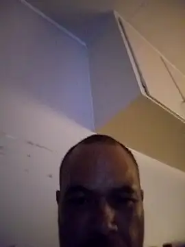 Snapshot of Cayde36 chatting on April 9, 12:43 pm Cayde36 online show from April 9, 12:43 pm