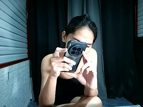 xwildflowerx online show from December 22, 10:34 am