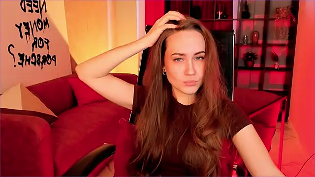 ElinVale online show from November 26, 10:05 am