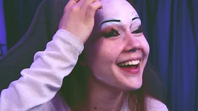 ElinVale online show from February 11, 3:22 am