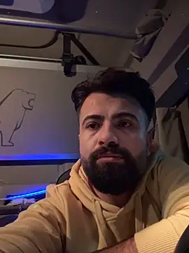 Snapshot of JanSy0 chatting on December 22, 6:05 pm JanSy0 online show from December 22, 6:05 pm