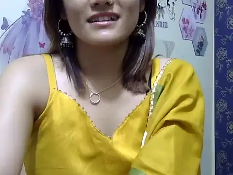 maira 33 online show from March 29, 2:50 pm