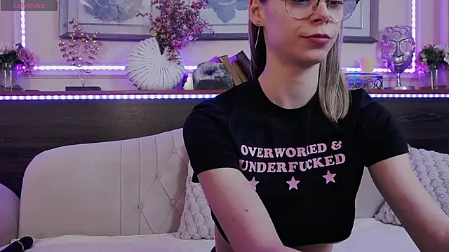 GracieCute online show from January 15, 10:17 am