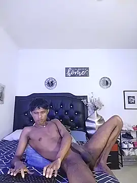 Mack tom online show from June 16, 8:11 pm