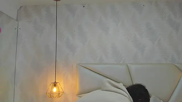 laurettedela rouse online show from November 12, 10:37 am