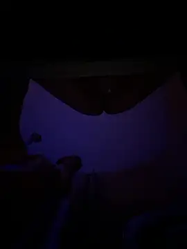 Snapshot of Antnjon chatting on February 17, 9:28 am Antnjon online show from February 17, 9:28 am