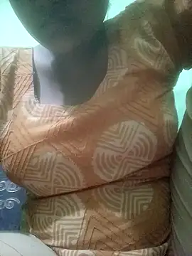 Tina 250 online show from April 11, 4:44 pm