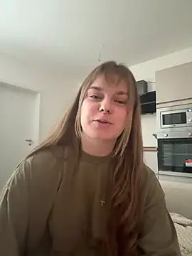 LisaFreierxx online show from August 7, 3:03 pm