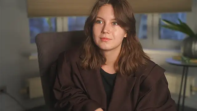 Snapshot of TereseHoltorf chatting on November 7, 3:39 am TereseHoltorf online show from November 7, 3:39 am