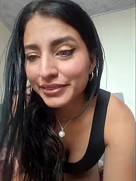 Snapshot of GISELLA__ chatting on February 12, 1:17 pm GISELLA online show from February 12, 1:17 pm
