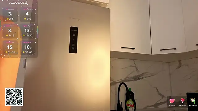 Violet Johnsonn online show from January 19, 6:17 am