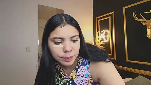 shanel smithh online show from February 15, 12:14 pm