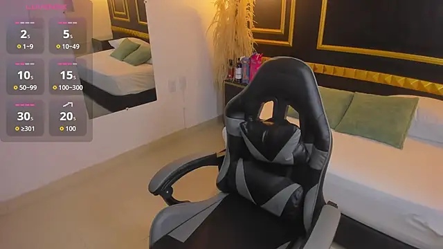 shanel smithh online show from February 19, 7:10 pm