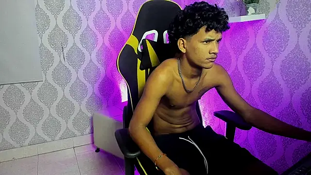 Boy savoy online show from February 24, 7:39 am