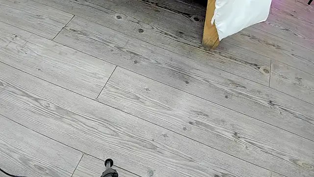 Snapshot of kendra_london chatting on February 24, 11:19 am kendra london online show from February 24, 11:19 am